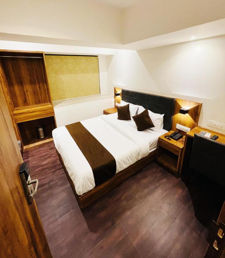 Hotel Hilton Suites 뭄바이 외부 사진