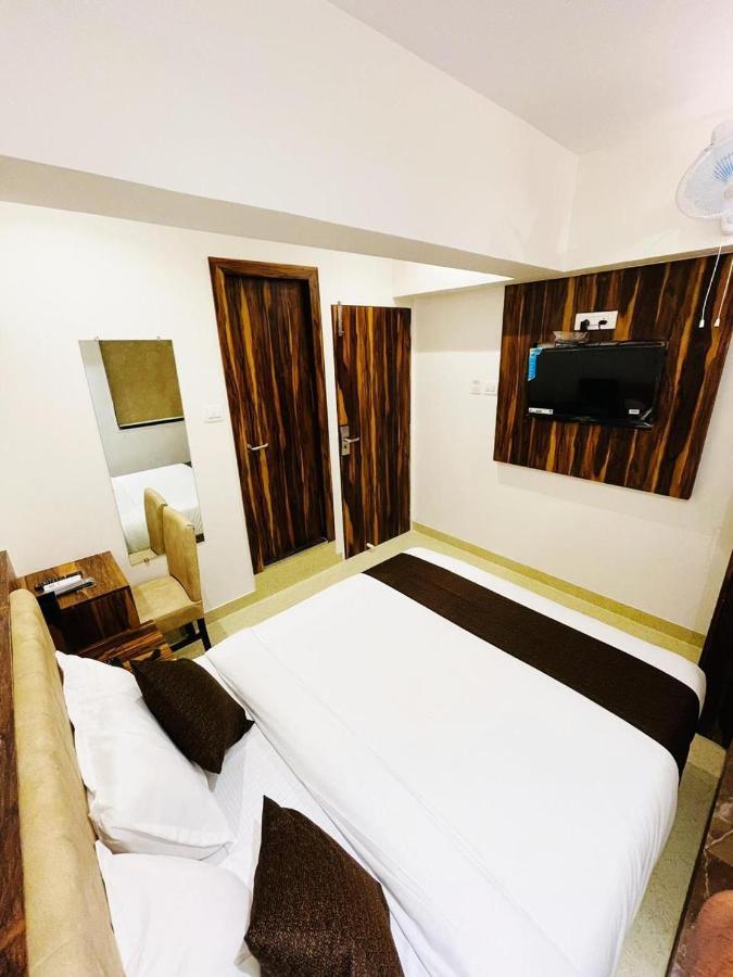Hotel Hilton Suites 뭄바이 외부 사진