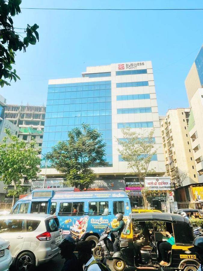 Hotel Hilton Suites 뭄바이 외부 사진